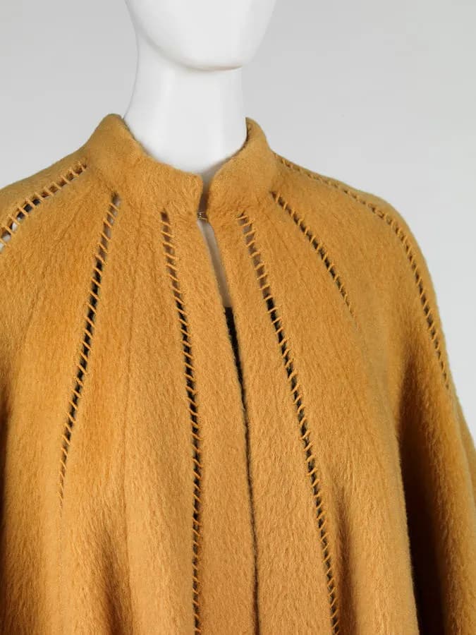 Cappotto Cammello clothing vista posteriore