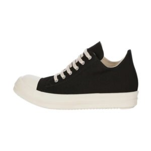 Milk Black Low Sneaker