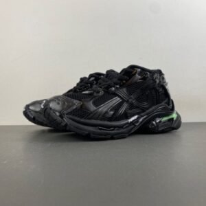 Balenciaga Wmns Runner Sneaker 853225-WRNLD 1000